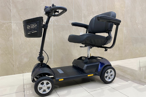 电动代步车轮椅实心胎和充气胎的区别