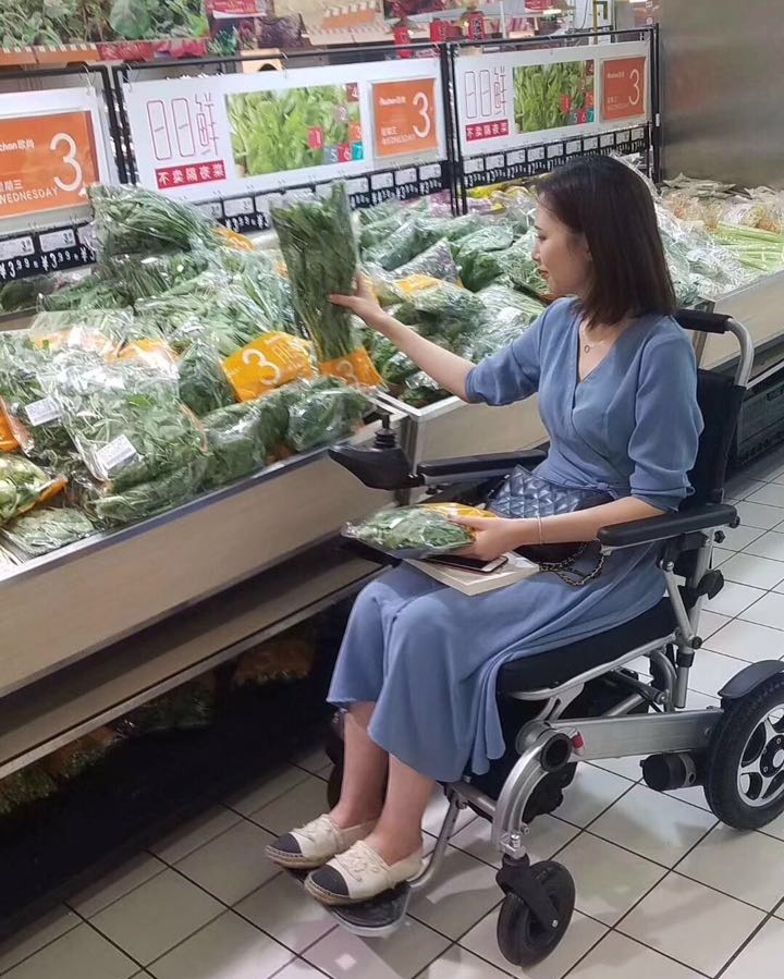 智能电动轮椅